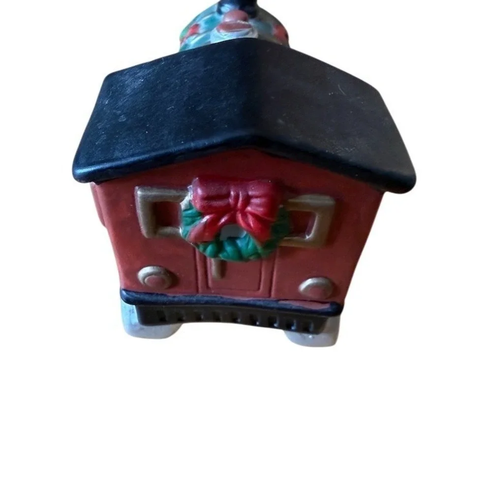 Village Square Christmas‎ Train Locomotive Engine Figurine 1994 Green Red 2A